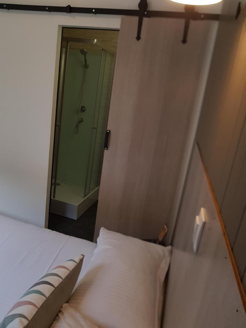 Hotel De La Gare Модан Экстерьер фото