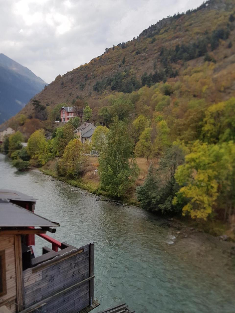 Hotel De La Gare Модан Экстерьер фото