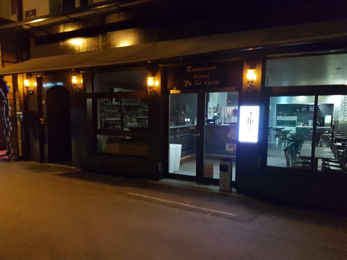 Hotel De La Gare Модан Экстерьер фото
