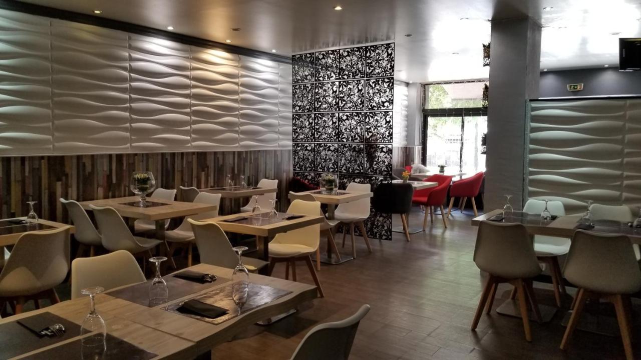 Hotel De La Gare Модан Экстерьер фото